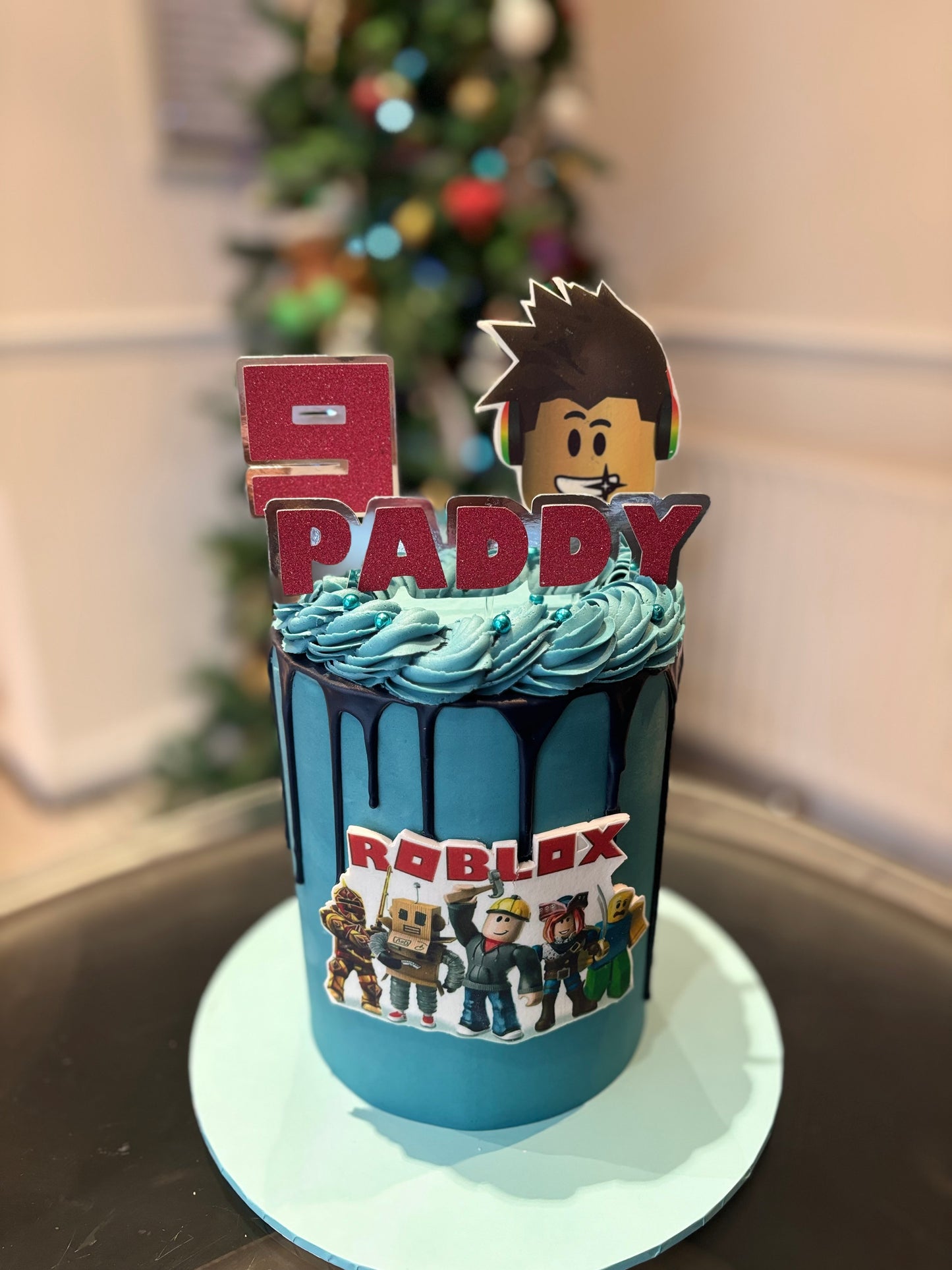 Roblox cake