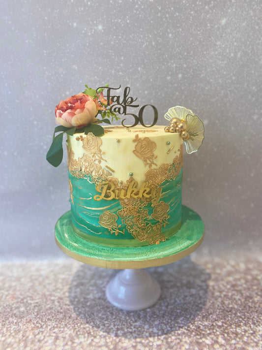 Green and gold lace roses cake