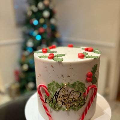 Christmas themed fondant cake