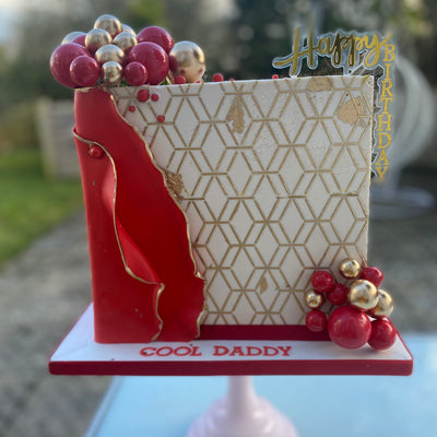Square geometric stencil cake