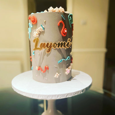 Squiggles buttercream cake