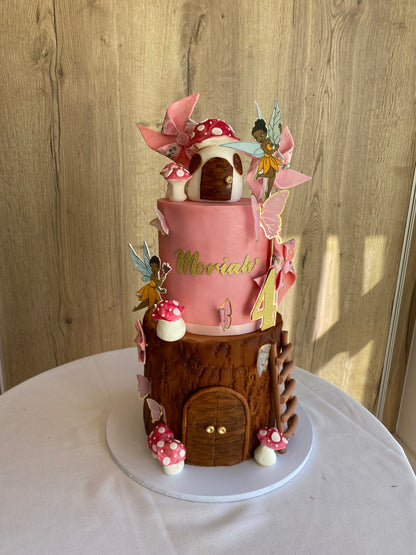 Fairy woodland cake